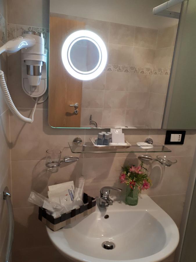 ゲート オブ パラダイス フィレンツェ B＆B Bed & Breakfast エクステリア 写真